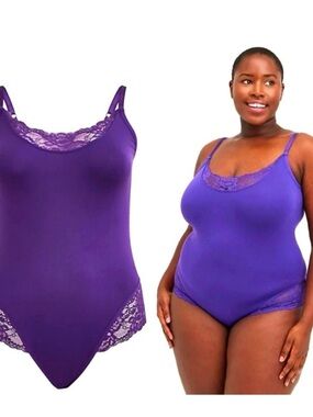 Torrid curve Lace-Trim Purple Scoop Neck Bodysuit NWOT